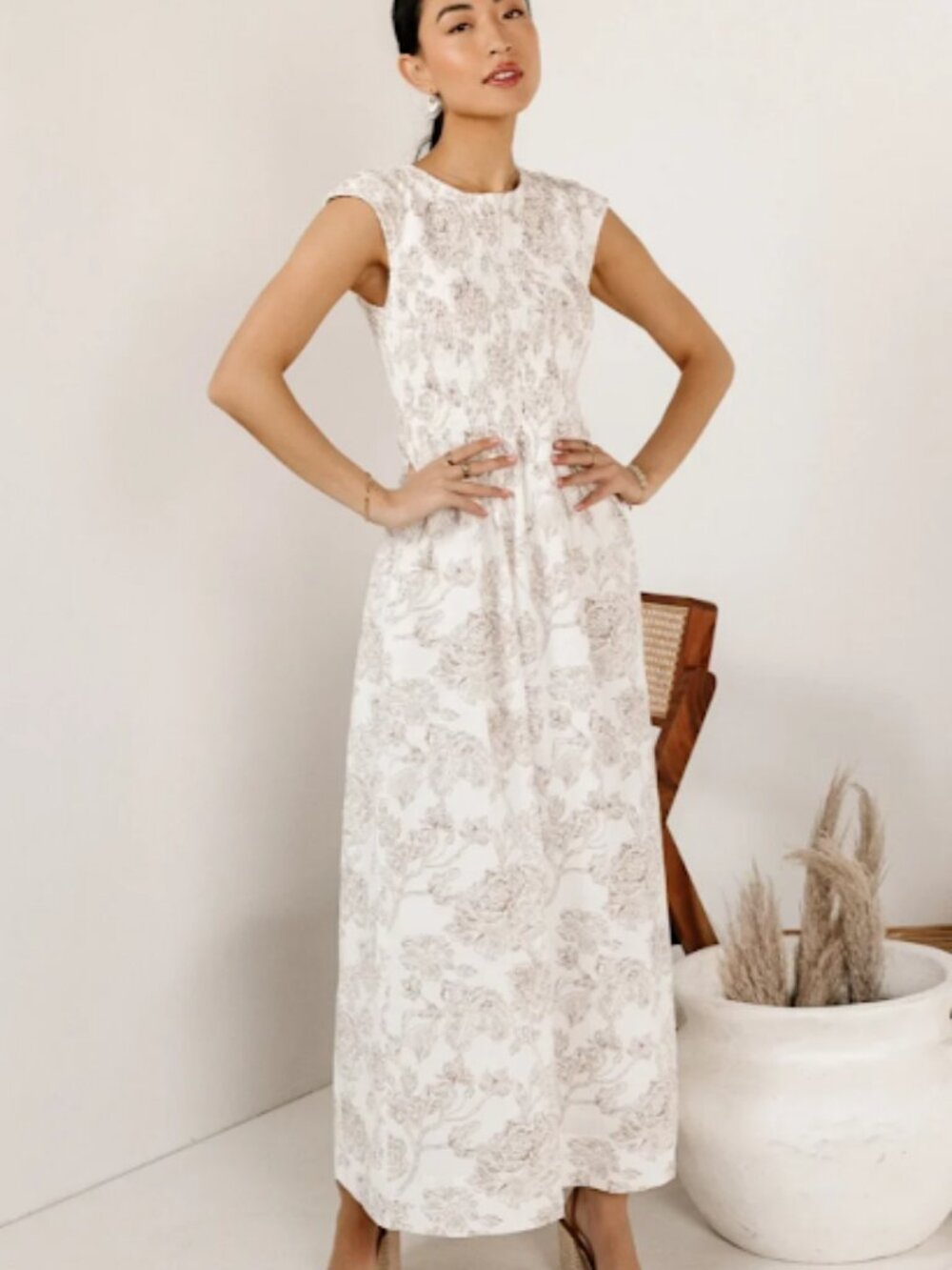NWOT Bohme Elias Smocked Brown Stencil Floral Sleeveless Maxi Dress L